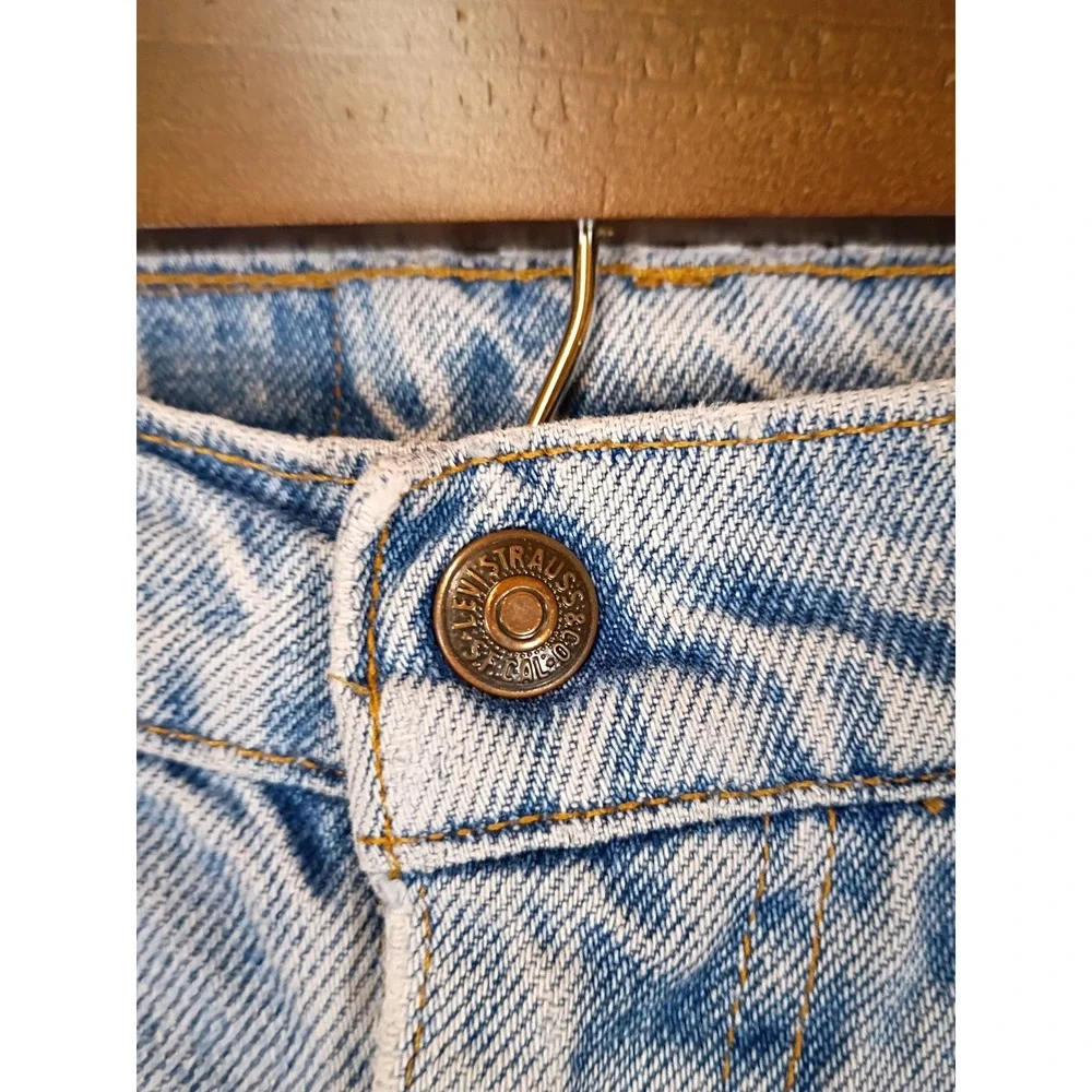 Vintage 90s Levis 550 Boys 12 Light Wash Blue Orange Tab Relaxed Tapered Jeans